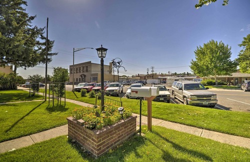 Cody Cottage | Cozy Cody Cottage: Steps from Rodeo & Family-Friendly Fun!