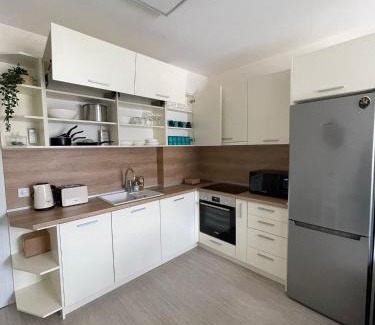 Sandanski Apartment | Well Equipped New Family Friendly One-Bedroom Flat