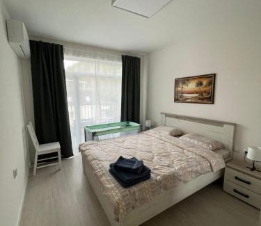 Sandanski Apartment | Well Equipped New Family Friendly One-Bedroom Flat