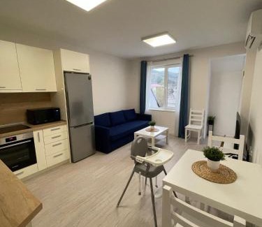Sandanski Apartment | Well Equipped New Family Friendly One-Bedroom Flat