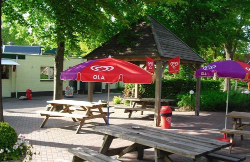 Westerbork House | Relaxing House with Spa and Bubble Bath Near Assen