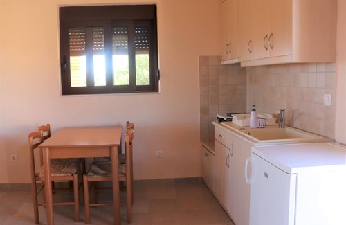 Pylos-Nestoras House | Idyllic Vacation Home with Pool and Ocean View Near Koroni