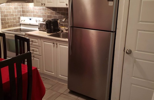 Fabreville Apartment | Conveniently Located Family-Friendly Apartment Arthur Sauve