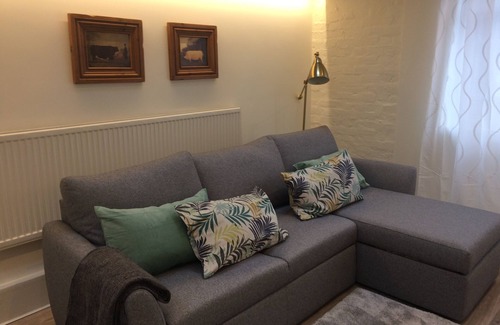 Southfield Apartment | Premier One-Bedroom Flat in Leafy Chiswick, London