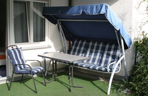Hagnau Apartment | Inviting Apartment with Pool and Kitchen, Rated 9.6/10