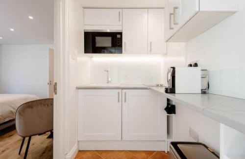 Kensington Apartment | Prime Location Studio Flat – Rated 9.5/10 by Guests