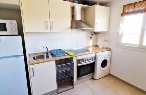 Jeronimo y Avileses y Balsicas de Arriba Apartment | Conveniently Located 2-Bed Apartment with Family Amenities