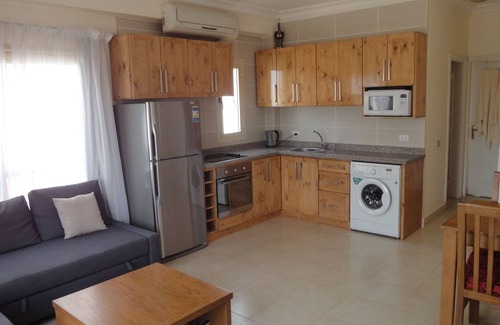 Sharm El Sheikh Apartment | Prime Location Apartment with Roof Terrace & Large Pool