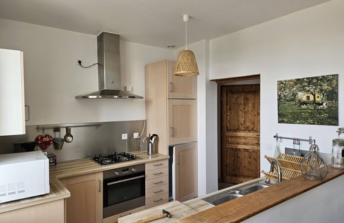 Chatuzange-le-Goubet Apartment | Discover Tranquility at Le Nid du Vercors in Nature