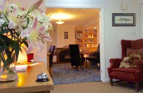 Fowey Bed & Breakfast | Wellingtons: Family-Friendly Haven with 4-Star Comfort