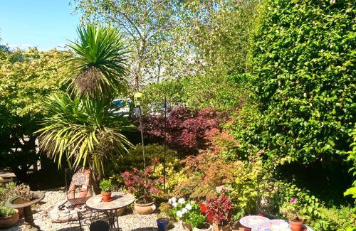 Fowey Bed & Breakfast | Wellingtons: Family-Friendly Haven with 4-Star Comfort