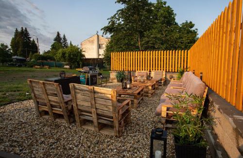 Velke Losiny Apartment | Relaxing Wellness Apartmány Vila Republika with Spa & Hot Tub