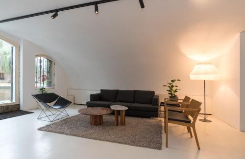 Utrecht City Center Apartment | Relaxing Wellness Apartment on the Wharf in Utrecht