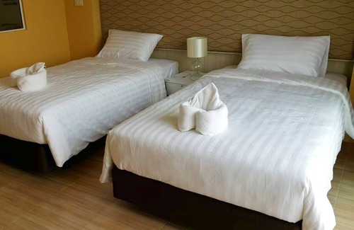 Bang Sai Hotel | Wellness Cooperative Residence