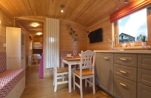 Ligneuville House | Inviting Holiday Home in Malmedy with Relaxing Sauna