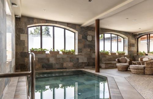 Demanova Hotel | Pet-Friendly Hotel Demänová: 4-Star Oceanfront Retreat
