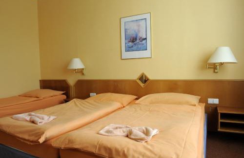 Zlobice House | Relaxing Wellness Penzion Kroměříž with Spa & Pool Access