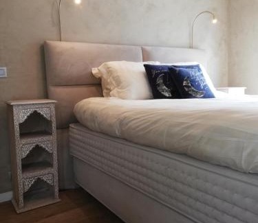 Assebroek House | Relaxing Wellness Sweet Bonihu B&B with Spa & Hot Tub