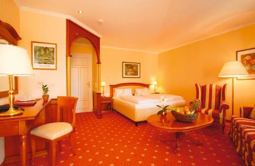 Safferstetten Hotel | Relaxing Wellness Retreat at Das Mühlbach - 4 Star Oasis