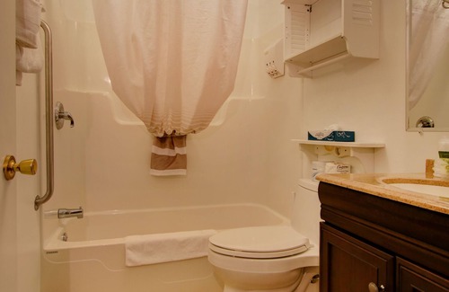 Moody Hotel | Relax at Wells-Ogunquit Resort Motel & Cottages - 9.4/10