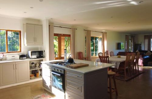 Cathkin Park House | Discover Wellstead: A Pet-Friendly Retreat in Champagne Valley