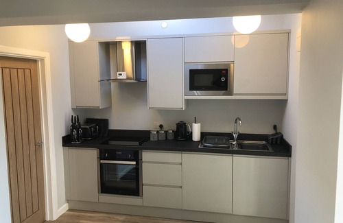 Chepstow Cottage | Pet-Friendly Retreat at Welsh Marches - Blorenge, Rated 10/10