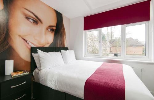 Wembley Park Hotel | Family-Friendly Wembley Park Hotel with Great Guest Ratings