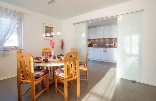 Pfaffing Apartment | Wendelstein Vacation Apartment with Ocean View for 6 Guests