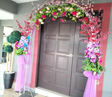 Slim River Hotel | Budget-Friendly Weng Kong Homestay - Ideal for Families & Pets