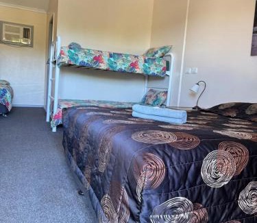 Wentworth Hotel | Wentworth Central Motor Inn