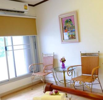Khon Kaen Hotel | Budget-Friendly WeRest Hotel: Child-Friendly Comfort Awaiting