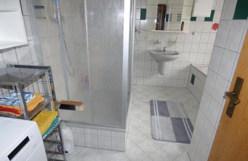 Toppeln Apartment | Welcoming Werner's Gästewohnung: Rated 8.9/10 & Family-Friendly