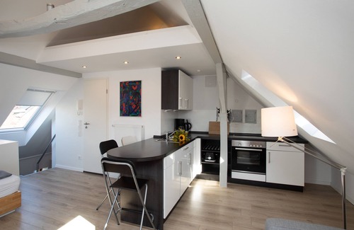Detmold Apartment | Wertschätzer II - Dreamy Retreat with Spa and Breakfast