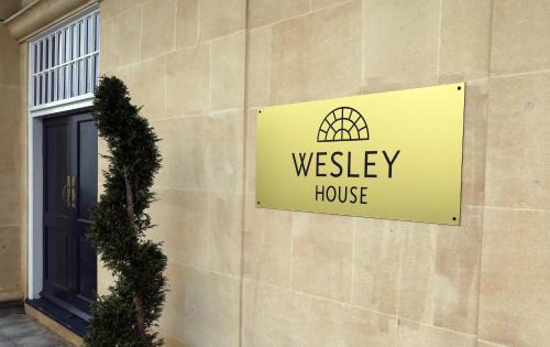 Cheltenham Apartment | Discover Wesley House: Rated 9.8/10 by Guests