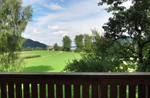 Attersee House | Welcoming Weslhof: Perfect for Families with Full Kitchen