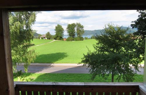 Attersee House | Welcoming Weslhof: Perfect for Families with Full Kitchen