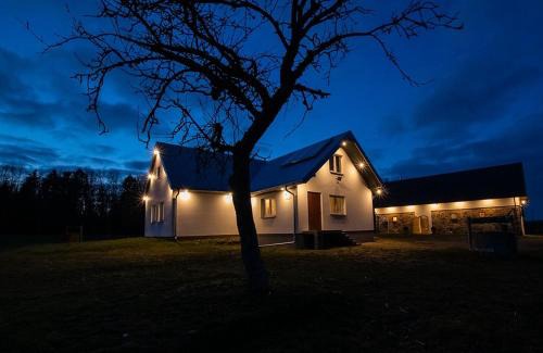 gmina Przerosl House | Wesołówka: Family-Friendly Getaway with Ocean Views