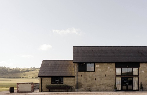 Fovant House | Converted Barn Retreat with Pool & Spa in Rural Setting