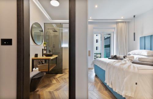 Split Bed & Breakfast | Eco-Friendly West Coast Deluxe Rooms with Breakfast & Hot Tub