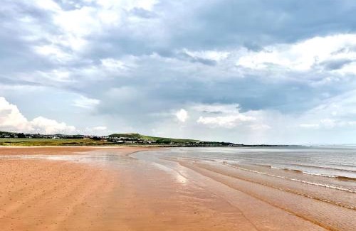 Saltcoats House | West Coast Home From Home