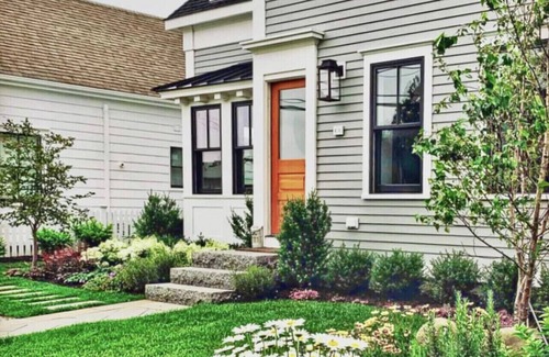 Provincetown House | Elegant Stay at West End Cottage Eileen with Breakfast & Kitchen