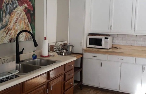 Ishpeming Apartment | Pet-Friendly West End Stay & Play with Pool Access