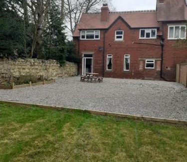 Malton House | Discover West Garth Cottage: Family-Friendly Retreat Awaits