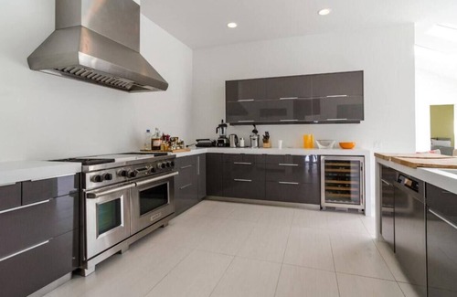 Westhampton Villa | West Hamptons 5BR 5Baths Heated pool