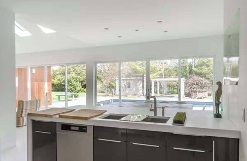 Westhampton Villa | West Hamptons 5BR 5Baths Heated pool