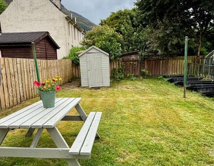 Kinlochleven House | West Highland Hideaway