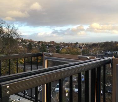 Milngavie Apartment | Inspiring West Highland Way Rooms - Rated 9/10 by Guests