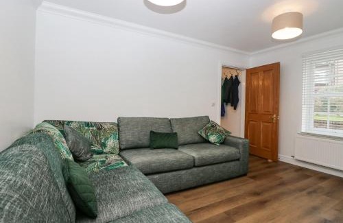 St Bees House | Enjoy Family-Friendly Stays at West Lakes Retreat