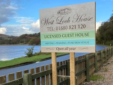 Tarbert House | Convenient Family Getaway at West Loch House - Rated 9/10