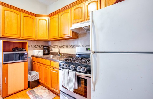 West New York Apartment | Oceanfront West New York Apartment Near Manhattan - 10/10 Rating